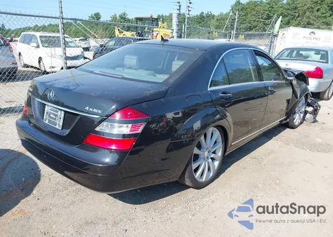 2007 Mercedes-Benz S 550 4Matic z USA, uszkodzony, nr VIN WDDNG86X57A125719